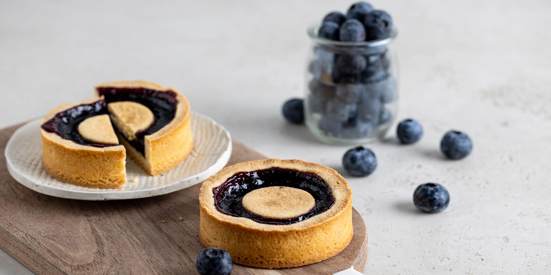 crostatina-con-farcitura-ai-mirtilli-PIC-1
